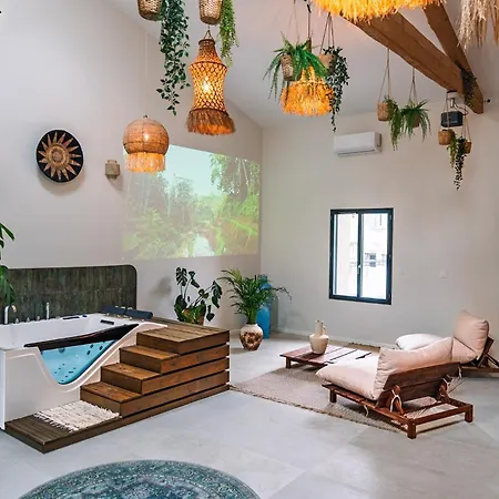 Evasion Balinaise * Saint-Jean-de-Cornies